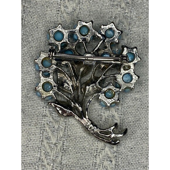 Vintage light blue celluloid enamel flower bunch brooch silver toned - Picture 4 of 7
